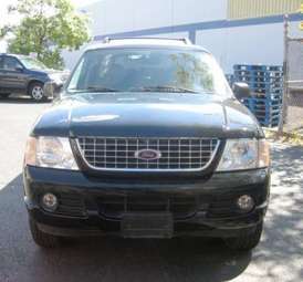2005 Ford Explorer Pictures