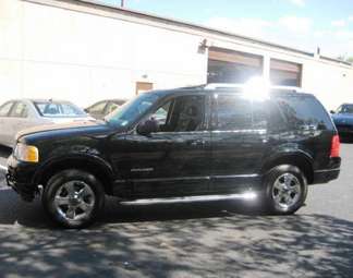 2005 Ford Explorer Images