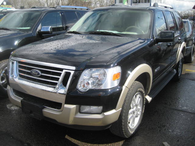 2005 Ford Explorer