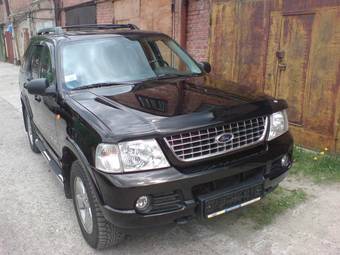 2005 Ford Explorer Pics