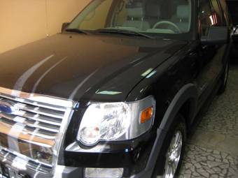 2005 Ford Explorer