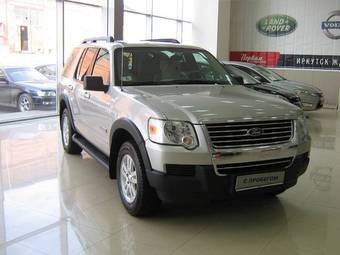 2006 Ford Explorer Photos