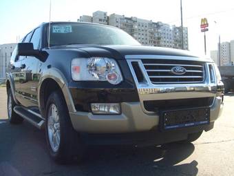 2006 Ford Explorer Photos