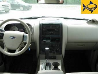 2007 Ford Explorer Pictures