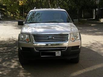 2007 Ford Explorer Pictures