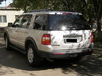 2007 Ford Explorer Images