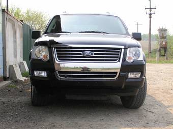 2008 Ford Explorer Photos