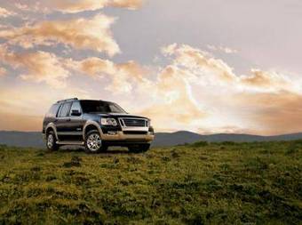 2009 Ford Explorer Pictures
