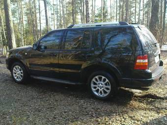 2009 Ford Explorer Pictures