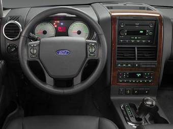 2009 Ford Explorer Photos