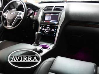 2011 Ford Explorer Photos