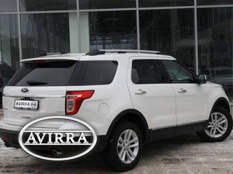 2012 Ford Explorer Pictures