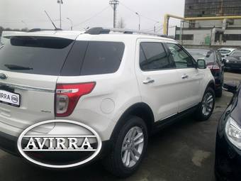 2012 Ford Explorer Pictures