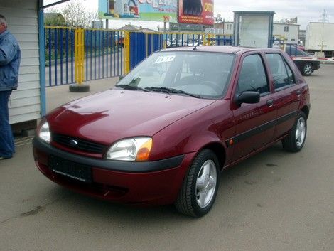 2000 Ford Fiesta