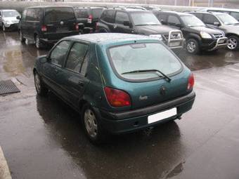 2000 Ford Fiesta Pics