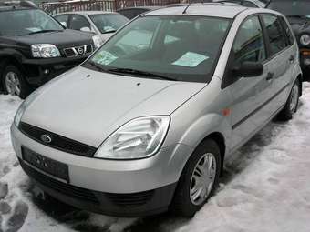 2002 Ford Fiesta Photos