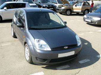 2002 Ford Fiesta Photos