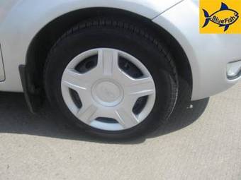 2004 Ford Fiesta Pictures