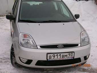 2005 Ford Fiesta Pictures