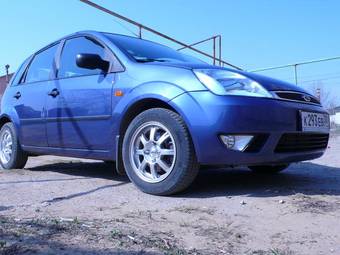 2005 Ford Fiesta Pictures