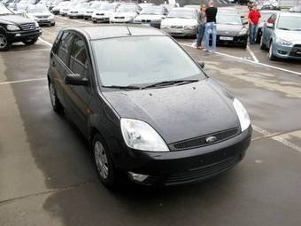 2005 Ford Fiesta Photos