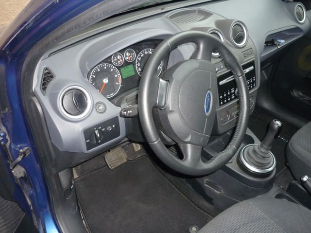 2006 Ford Fiesta