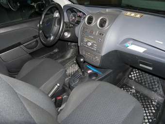 2006 Ford Fiesta Images
