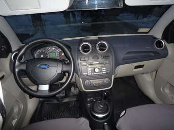 2006 Ford Fiesta Pics