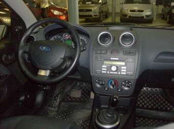 2006 Ford Fiesta Pictures