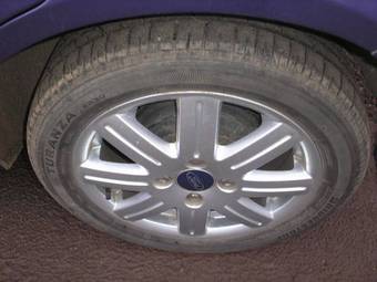 2006 Ford Fiesta Photos