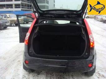 2006 Ford Fiesta Photos