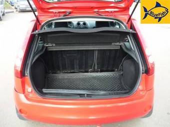 2006 Ford Fiesta Photos