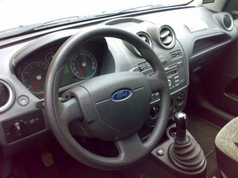 2007 Ford Fiesta Pictures