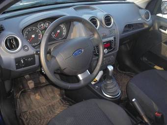 2008 Ford Fiesta Pictures
