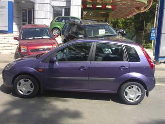 2008 Ford Fiesta Pictures