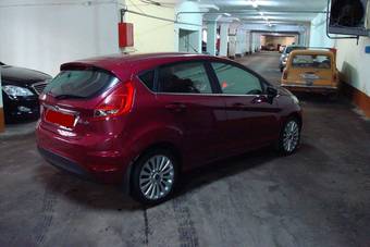 2008 Ford Fiesta Photos