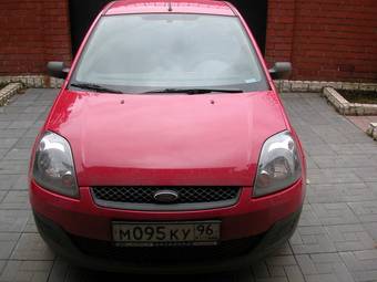 2008 Ford Fiesta Photos