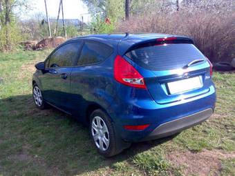 2008 Ford Fiesta Photos
