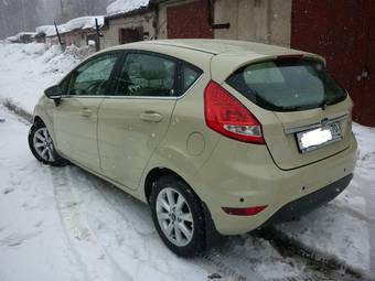 2008 Ford Fiesta Photos