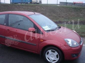 2008 Ford Fiesta Pictures