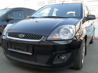 2008 Ford Fiesta Photos