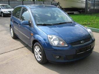 2008 Ford Fiesta Pictures