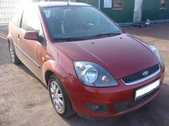 2008 Ford Fiesta Pictures