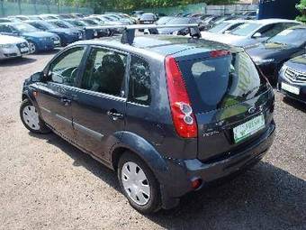 2008 Ford Fiesta Photos