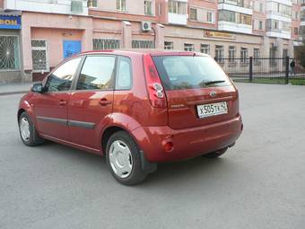 2008 Ford Fiesta Photos