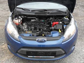2009 Ford Fiesta Photos