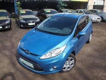 2009 Ford Fiesta Photos