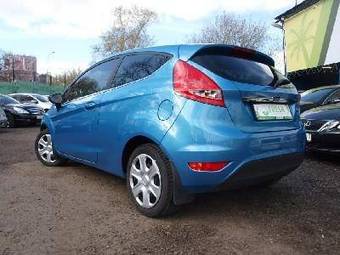 2009 Ford Fiesta Photos