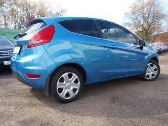 2009 Ford Fiesta Pictures
