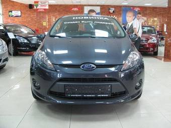 2009 Ford Fiesta Photos